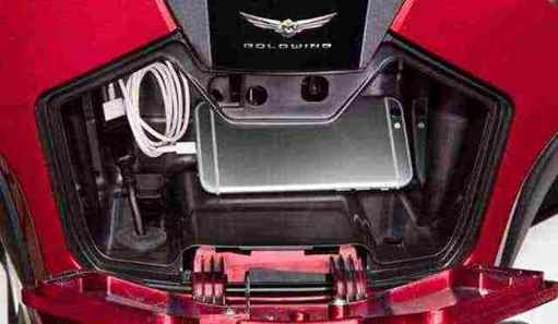 Nova GL 1800 Gold Wing Tour 2019