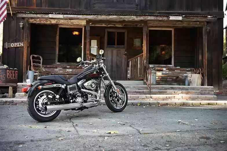 Nova Harley-Davidson Low Rider 2017